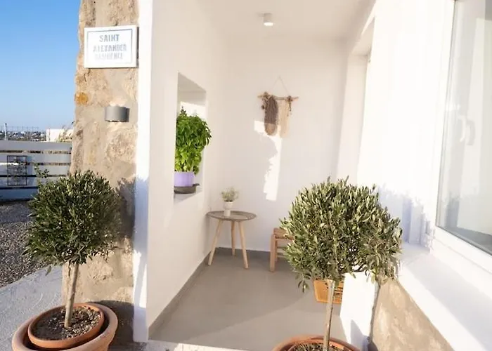 Saint Alexander Mykonos *