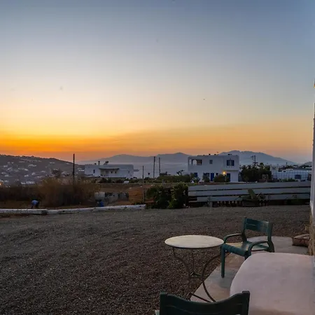 Saint Alexander Mykonos بيت للعطل *