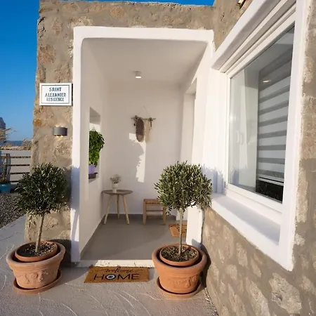 Saint Alexander Mykonos بيت للعطل